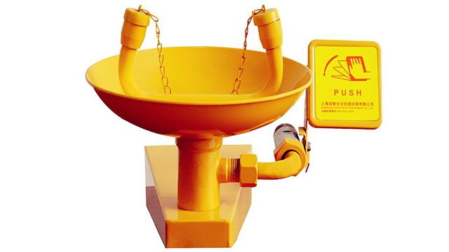 Wall Mounted Emergency Eyewash Unit, DAAO6643