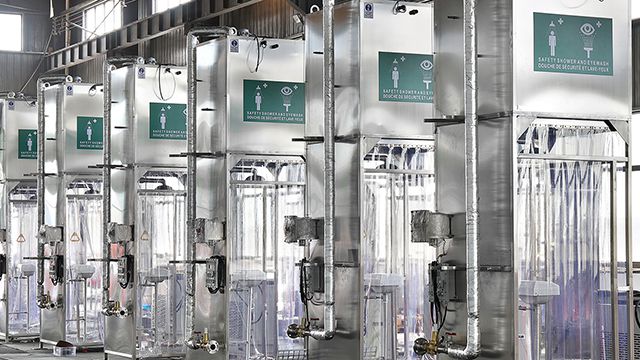 Enclosed Emergency Safety Shower